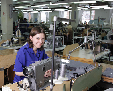 Фото 3. Швея на мебельную фабрику в Эстонию